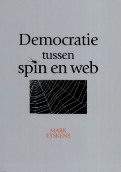 Book cover for the book Democratie tussen spin en web